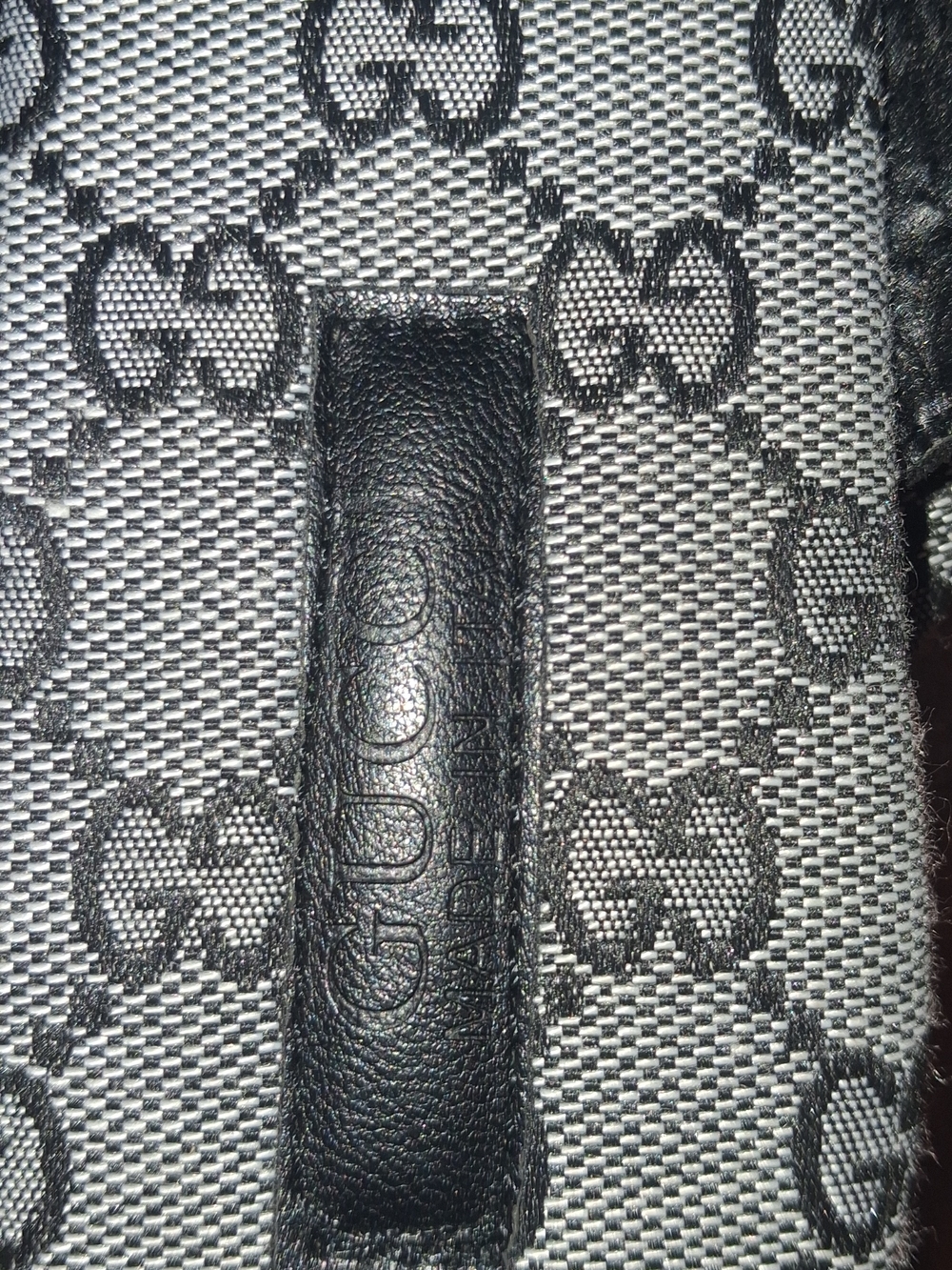 Gucci Gray GG Canvas Slides with Black Straps and Green-Red Webbing - Picture 4 of 5